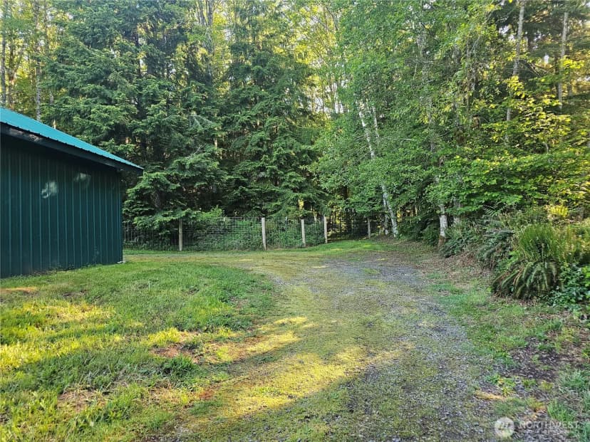 Property photo for 118 Foxglove Lane, Morton photo 11