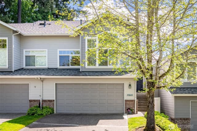 Property photo for 16703 Graystone Drive, Lynnwood photo 2