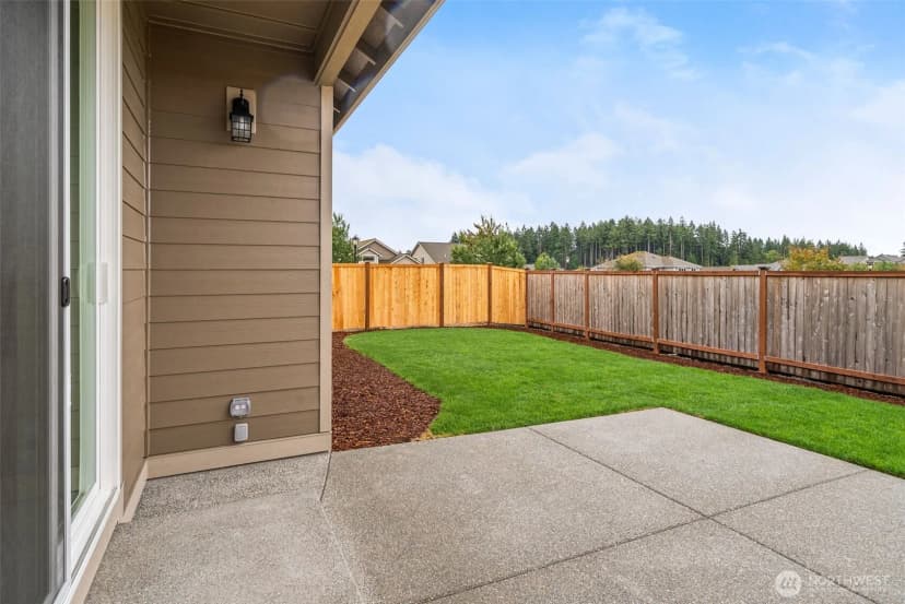 Property photo for 9641 7th Avenue Se, Lacey photo 29