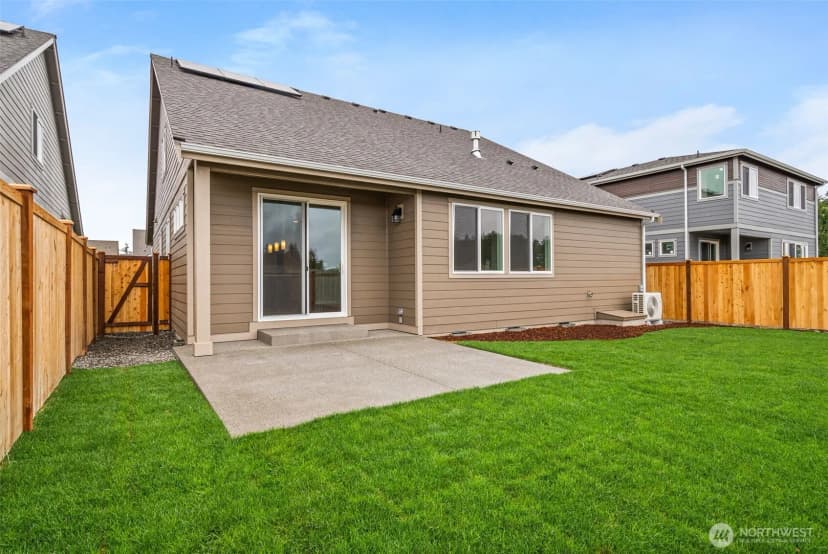 Property photo for 9641 7th Avenue Se, Lacey photo 30