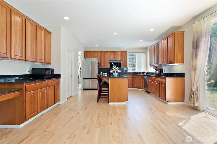 Property photo for 3139 Cedrona Drive Nw, Olympia photo 11