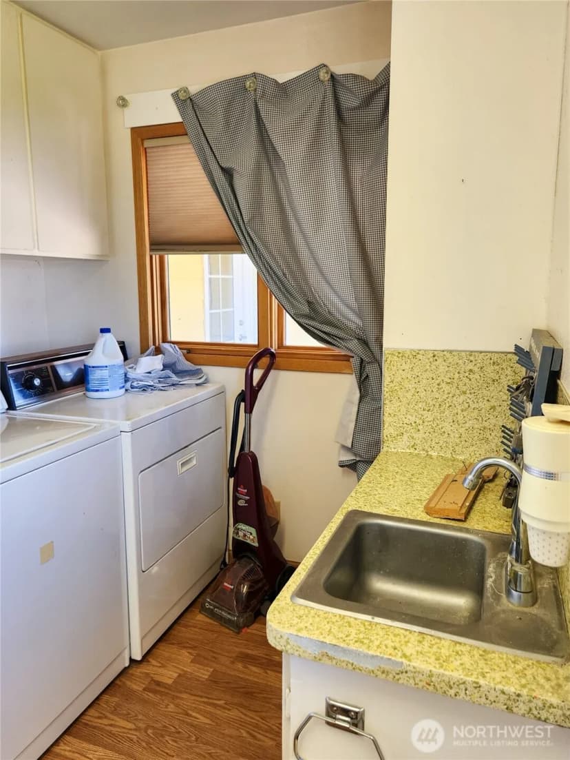 Property photo for 408 W 8th Avenue, Ritzville photo 20