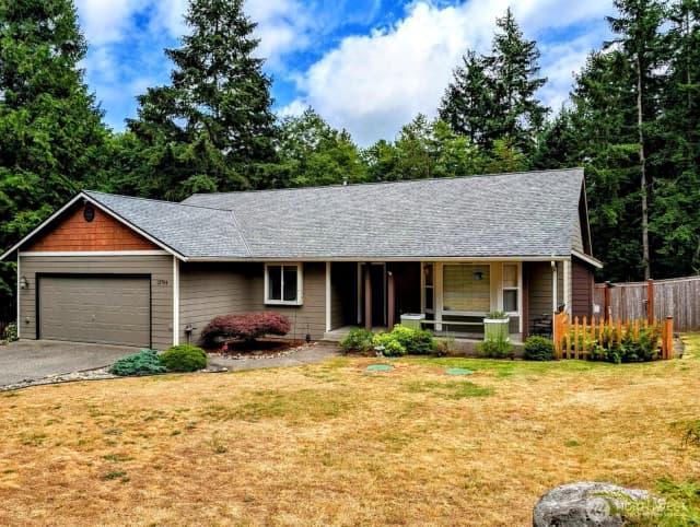 Property photo for 13704 Daybreak Place Nw, Silverdale photo 2