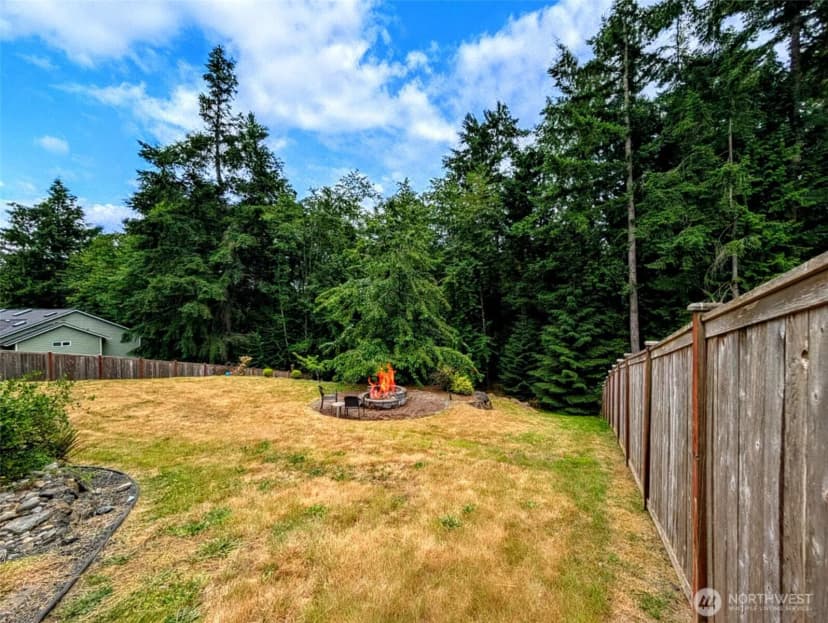 Property photo for 13704 Daybreak Place Nw, Silverdale photo 32