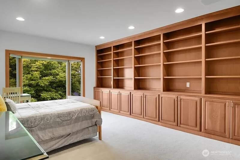 Property photo for 2423 61st Avenue Se, Mercer Island photo 22