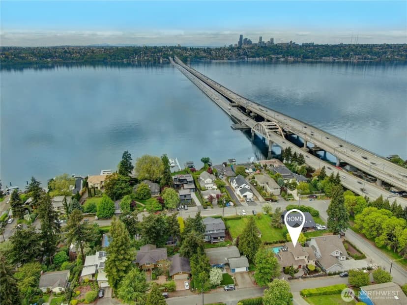 Property photo for 2423 61st Avenue Se, Mercer Island photo 3