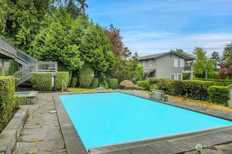 Property photo for 2423 61st Avenue Se, Mercer Island photo 35
