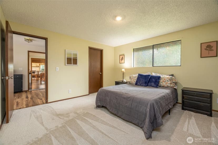 Property photo for 1814 Newkirk Road, Ferndale photo 14