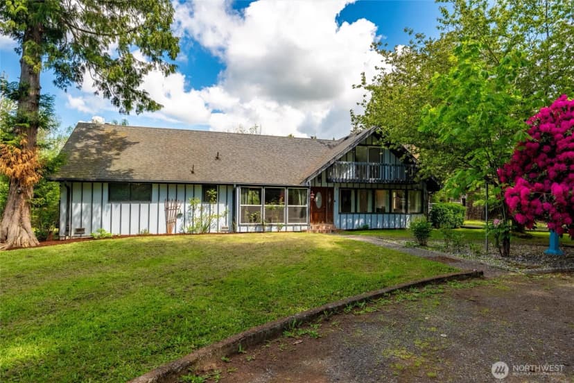 Property photo for 1814 Newkirk Road, Ferndale photo 37