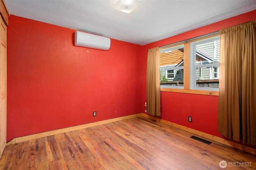 Property photo for 2526 19th Street, Bremerton photo 24