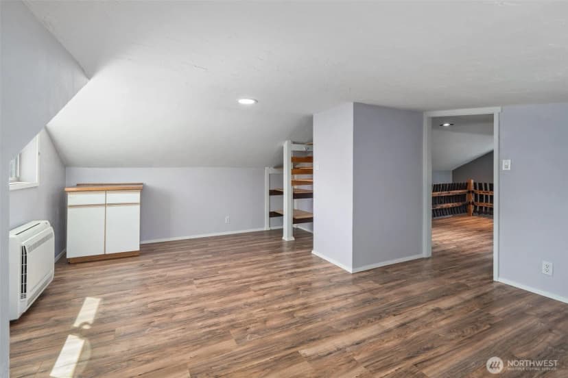 Property photo for 2526 19th Street, Bremerton photo 28
