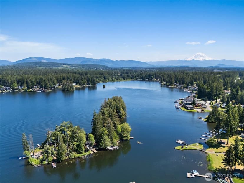 Property photo for 1234 Lake Sawyer Island, Black Diamond photo 8