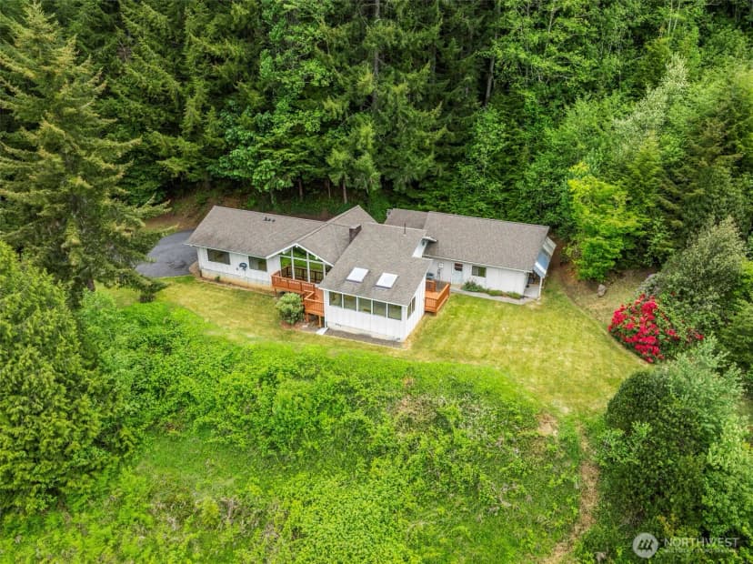 Property photo for 1086 W State Route 4, Cathlamet photo 4