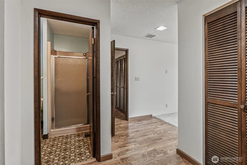 Property photo for 1086 W State Route 4, Cathlamet photo 27