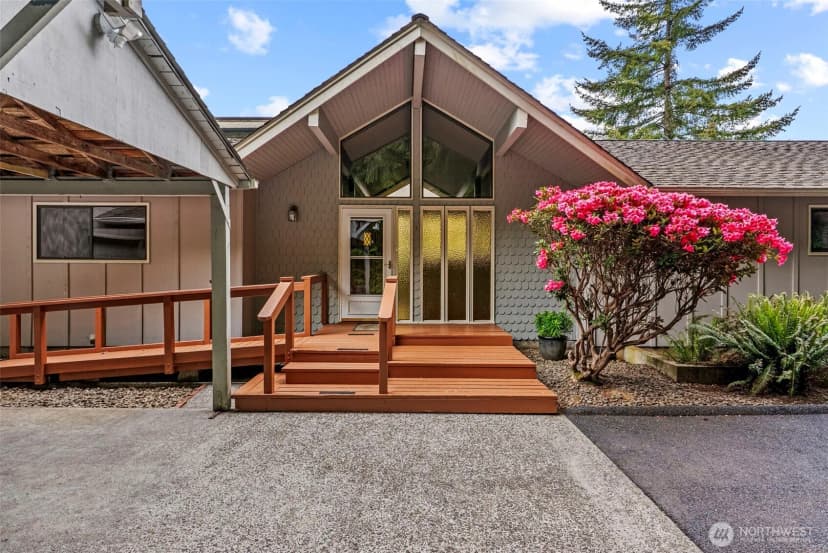 Property photo for 1086 W State Route 4, Cathlamet photo 8