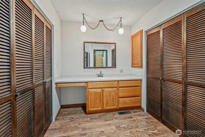 Property photo for 1086 W State Route 4, Cathlamet photo 26
