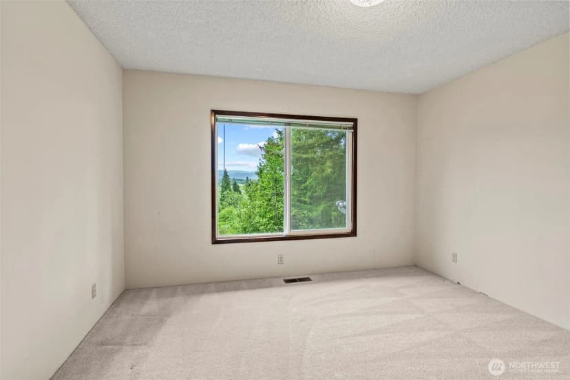 Property photo for 1086 W State Route 4, Cathlamet photo 21