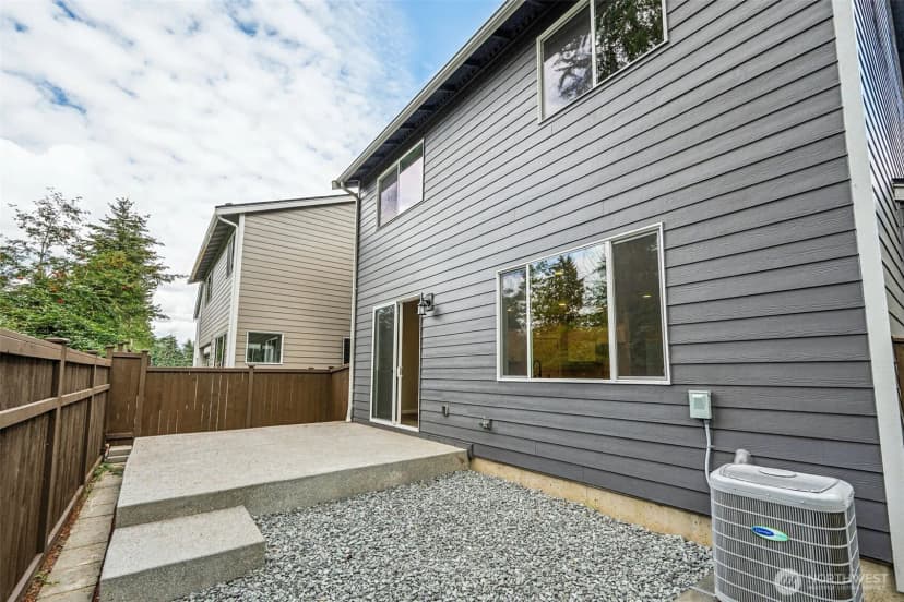 Property photo for 12054 126th Avenue Ct E #10, Puyallup photo 17
