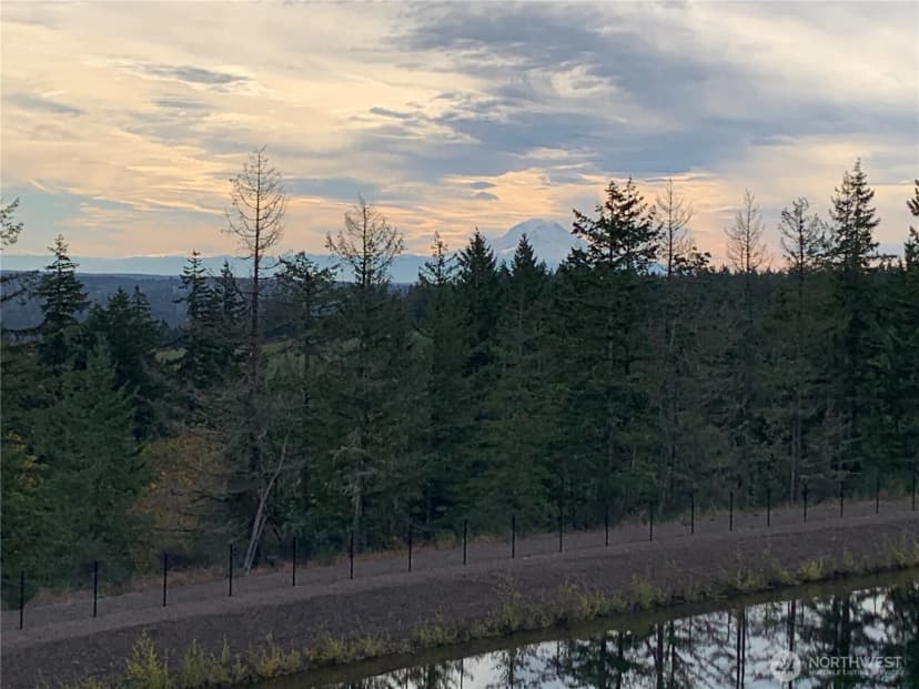 Property photo for 1134 Baker Heights Loop, Bremerton photo 40