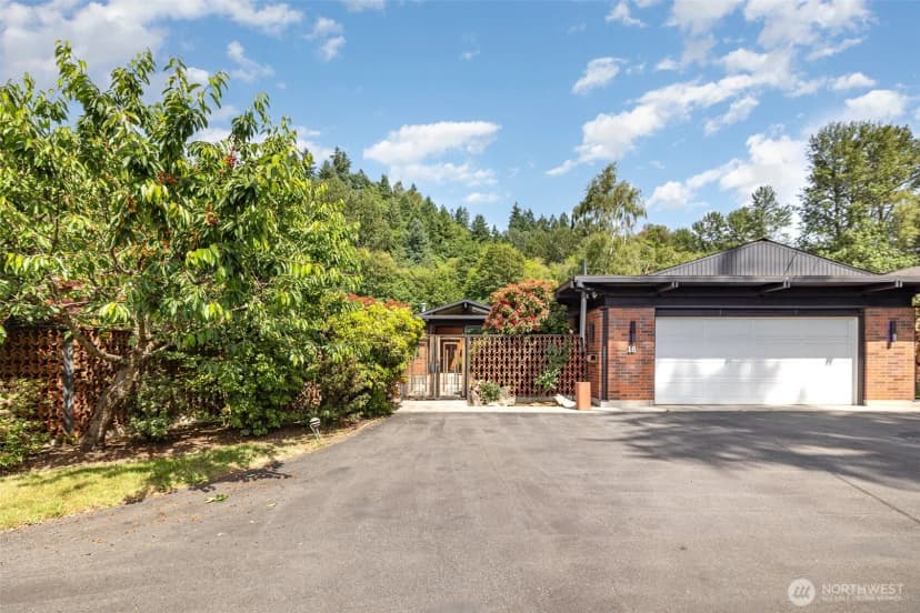 Property photo for 16 Riverview Drive Ne, Auburn photo 5