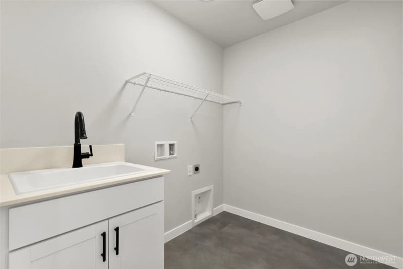 Property photo for 13318 Se 238th Place #4, Kent photo 31