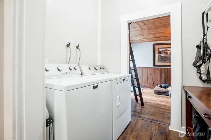 Property photo for 301 W Walnut Street, Winlock photo 35
