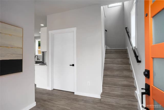 Property photo for 4421 B 49th Avenue S #b, Seattle photo 4