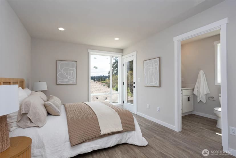Property photo for 4421 B 49th Avenue S #b, Seattle photo 12