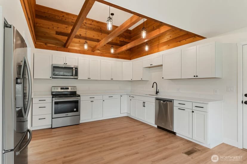 Property photo for 39966 Cape Horn Road, Birdsview photo 9