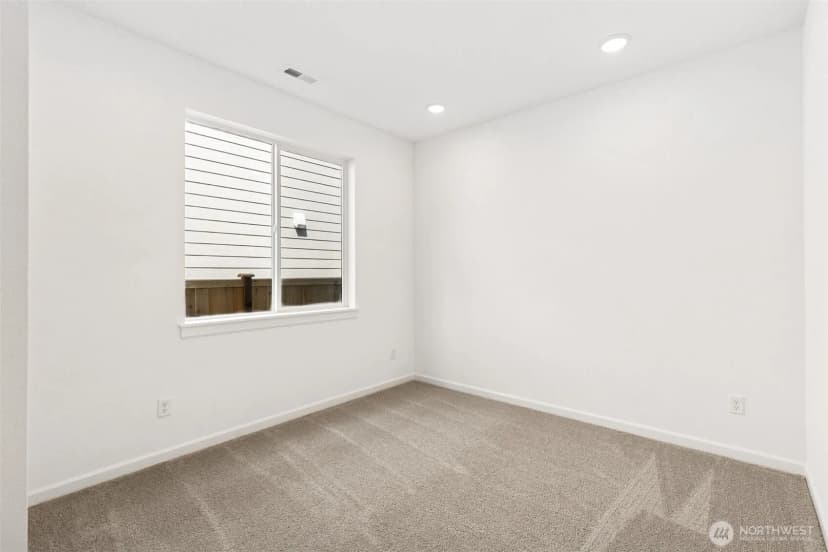 Property photo for 20523 97th Avenue Avenue E #25, Graham photo 11