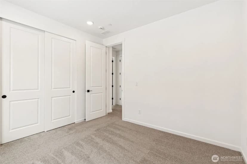Property photo for 20523 97th Avenue Avenue E #25, Graham photo 28