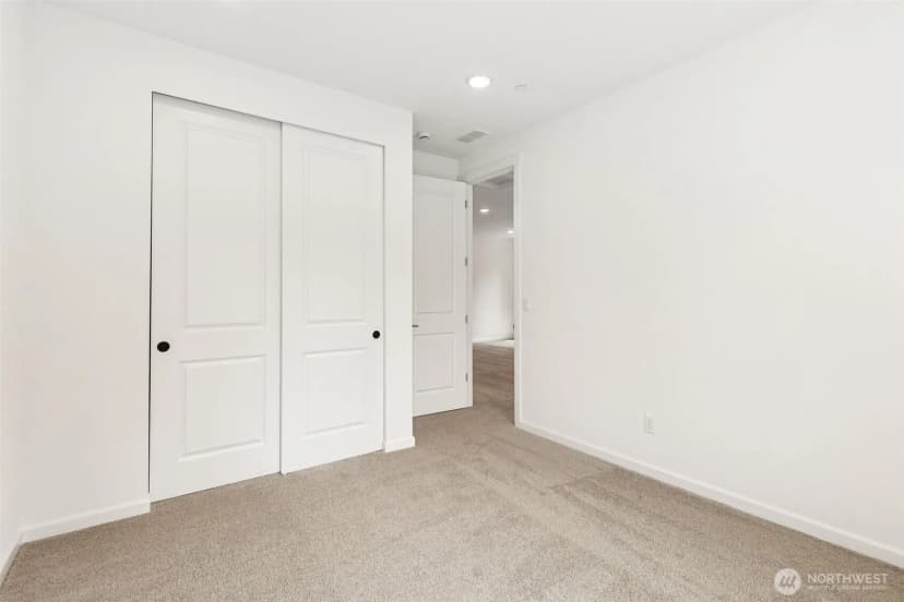 Property photo for 20523 97th Avenue Avenue E #25, Graham photo 22
