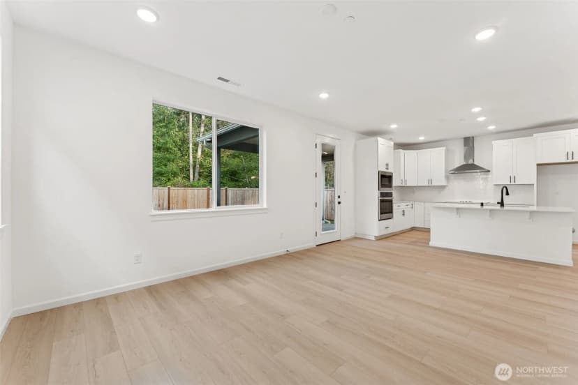 Property photo for 20523 97th Avenue Avenue E #25, Graham photo 9
