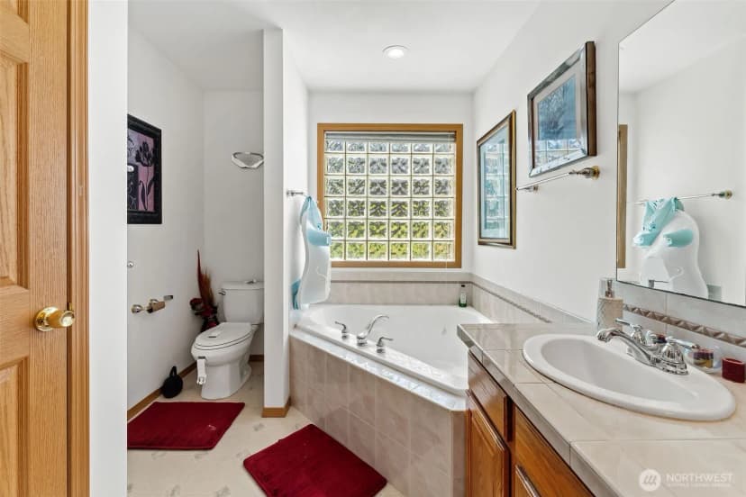 Property photo for 6940 35th Street W, University Place photo 39