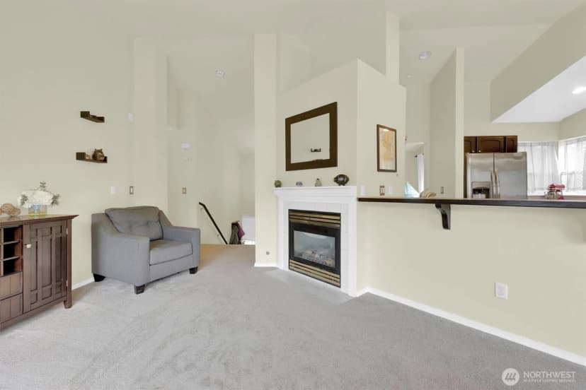 Property photo for 9505 S 214th Place, Kent photo 5