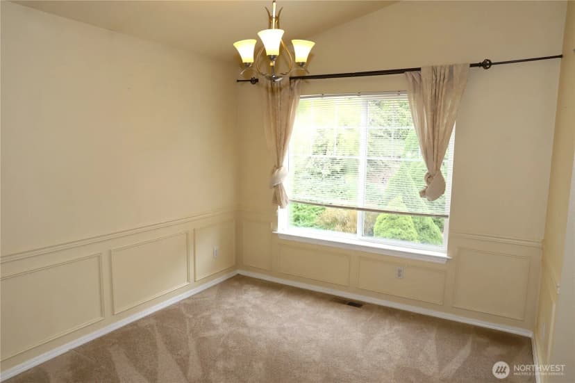 Property photo for 9505 S 214th Place, Kent photo 34