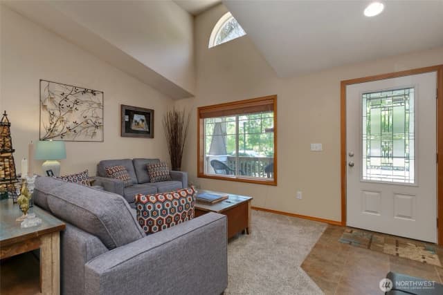 Property photo for 25320 176th Avenue Se, Covington photo 3