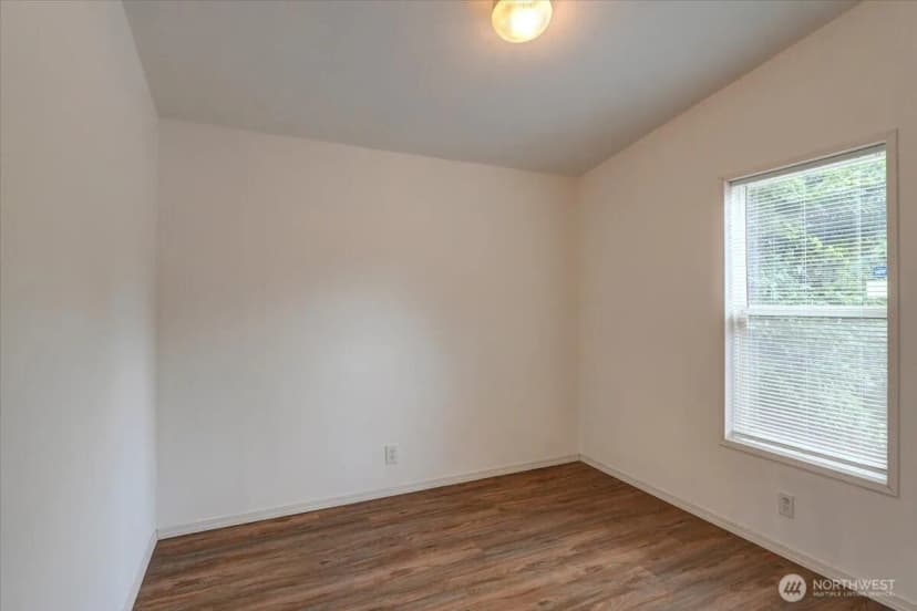 Property photo for 15605 79th Avenue E, Puyallup photo 22