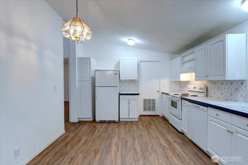 Property photo for 15605 79th Avenue E, Puyallup photo 9