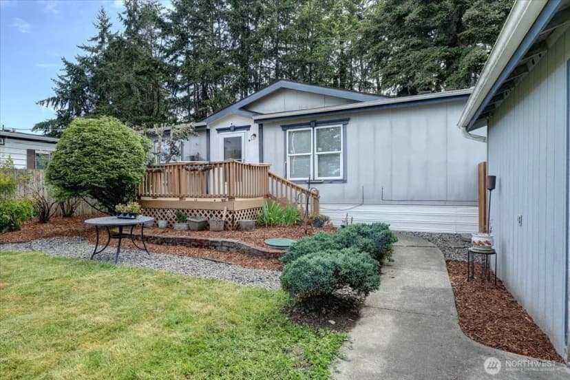 Property photo for 15605 79th Avenue E, Puyallup photo 2