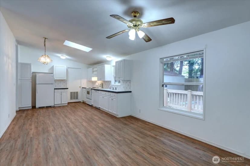 Property photo for 15605 79th Avenue E, Puyallup photo 13