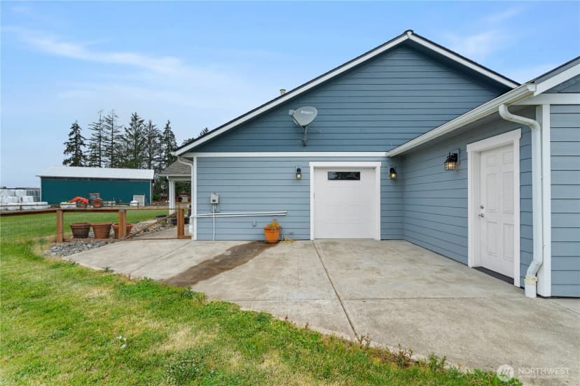 Property photo for 100 Simmons Road, Montesano photo 37