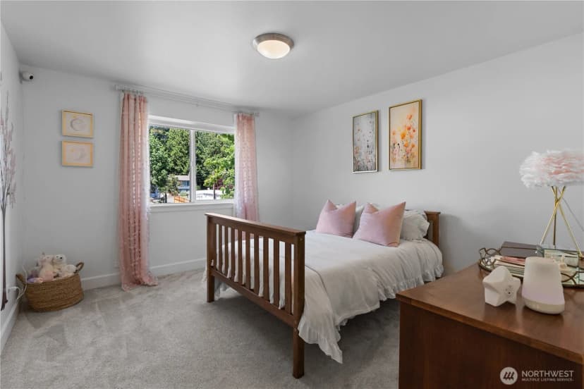 Property photo for 7548 E Grandview Street E, Port Orchard photo 22