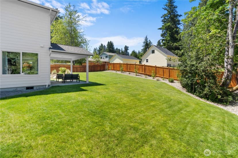 Property photo for 7548 E Grandview Street E, Port Orchard photo 28