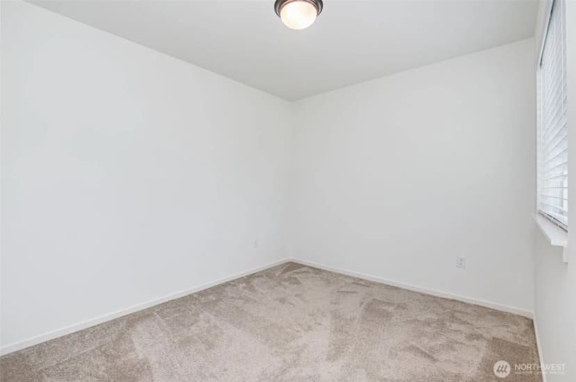 Property photo for 114 160th Place Sw, Lynnwood photo 27