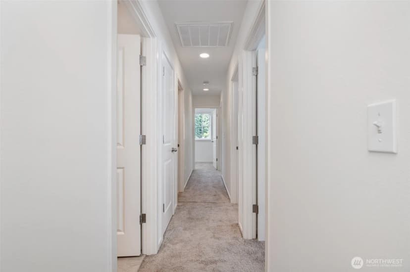Property photo for 114 160th Place Sw, Lynnwood photo 15