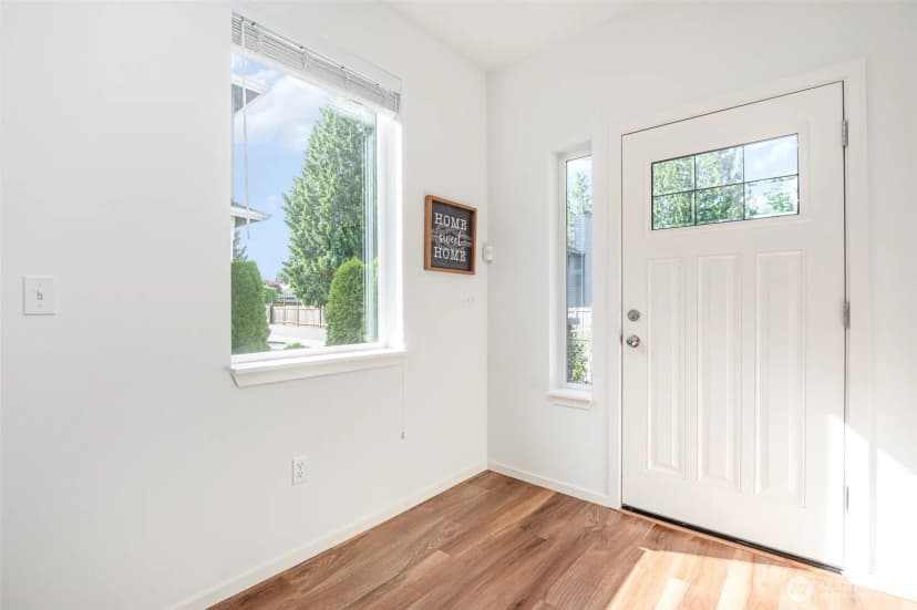 Property photo for 114 160th Place Sw, Lynnwood photo 4