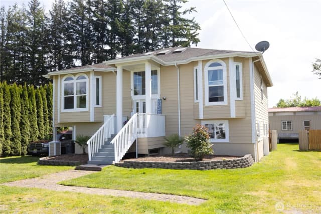 Property photo for 21266 Lafayette Road, Sedro Woolley photo 2