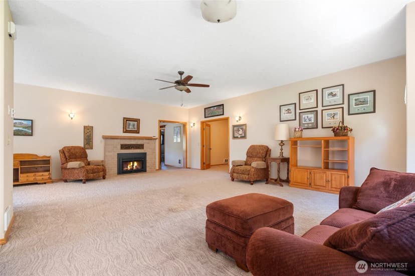 Property photo for 735 Coal Creek Road, Chehalis photo 6