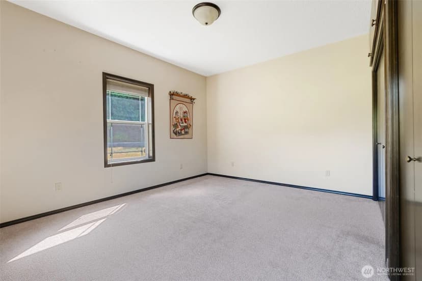 Property photo for 735 Coal Creek Road, Chehalis photo 27